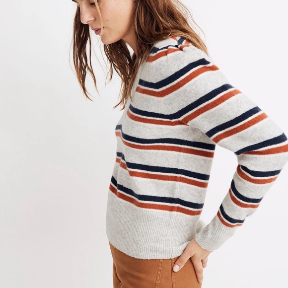 .Madewell Cream and Red Cardigan Sweater In EUC. Size Small - Picture 4 of 6